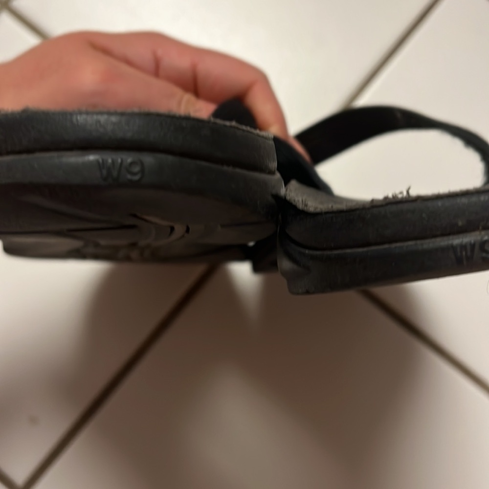 Chaco Black Flip Flop Toe Loop Sandals - image 3